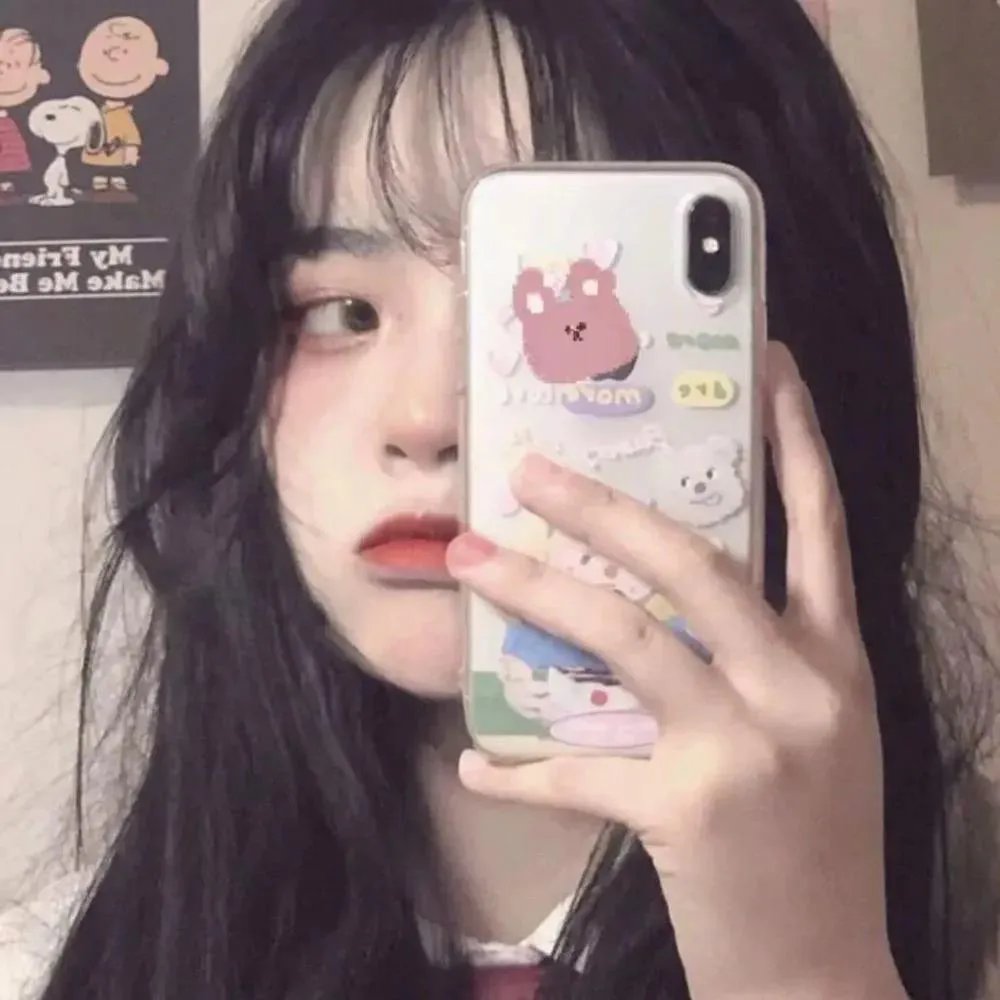 玛丽莲有深黑之眸
